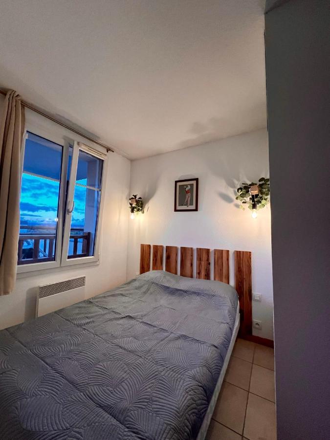Chez Suzette-Residence-Piscine-Sauna เลอแวร์นัวส์ ภายนอก รูปภาพ